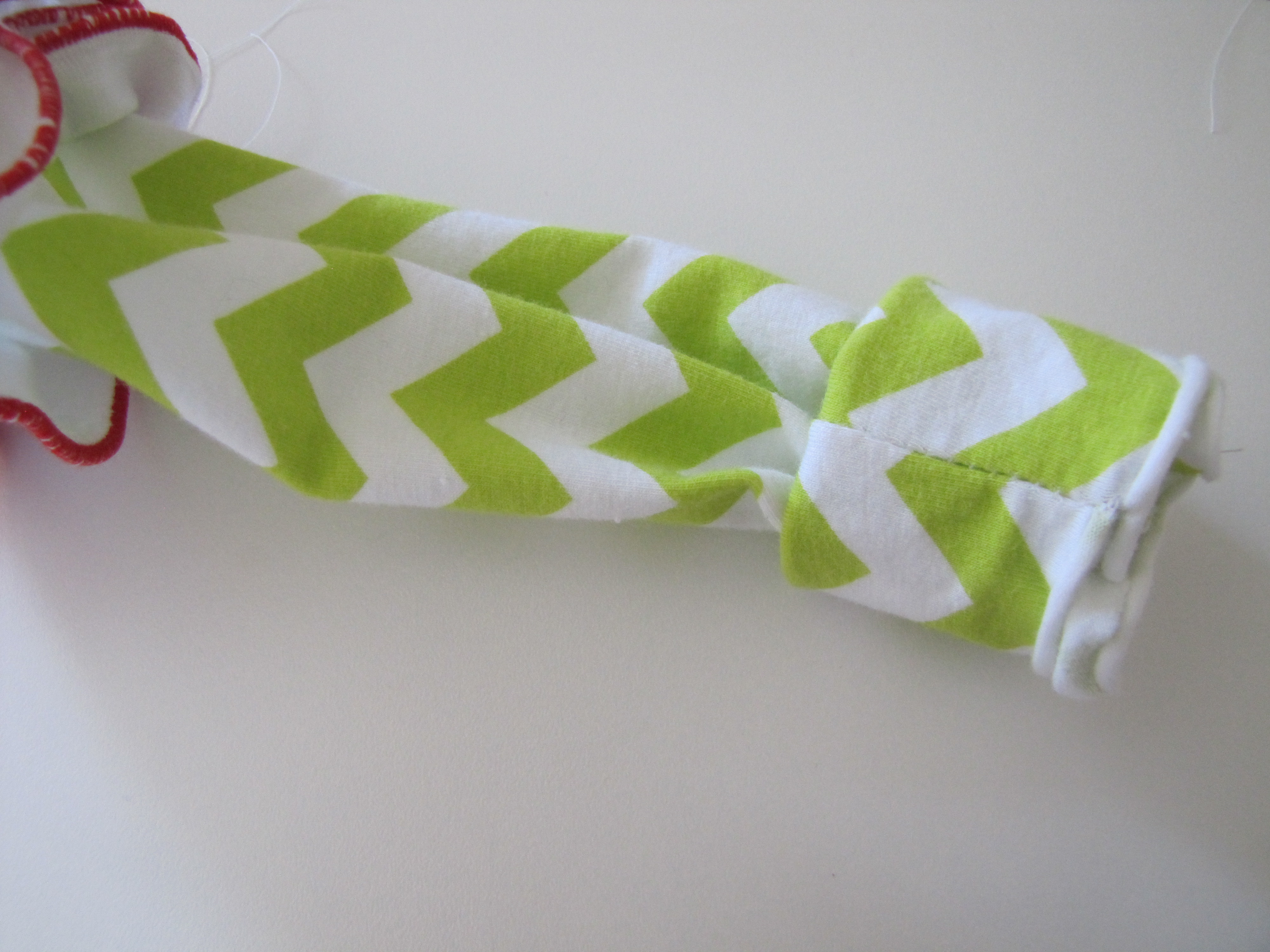 DIY boutique style ruffled leg warmers