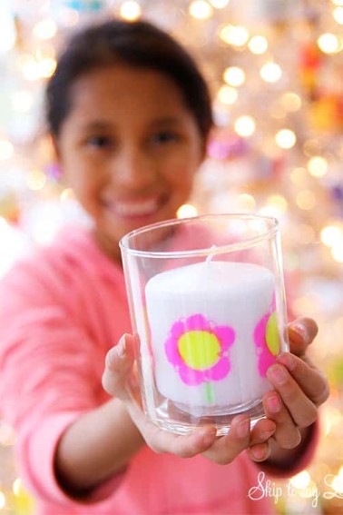 DIY-Christmas-Gift-childs-artwork-candle.jpg