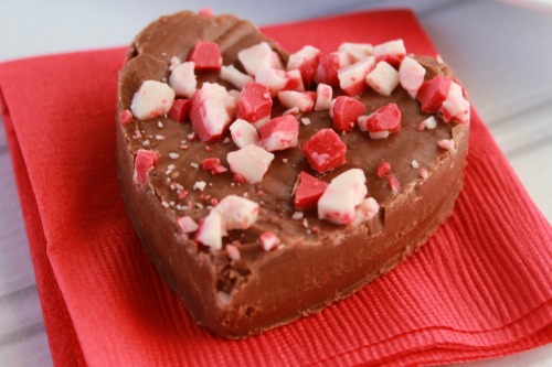 Peppermint-Heart-Fudge-3