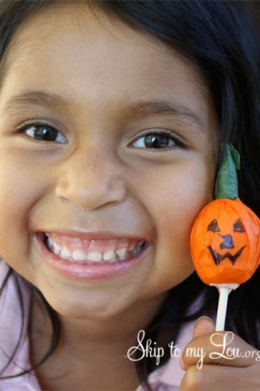 tootsie-pop-pumpkin-9-copy-e1382102280583.jpg