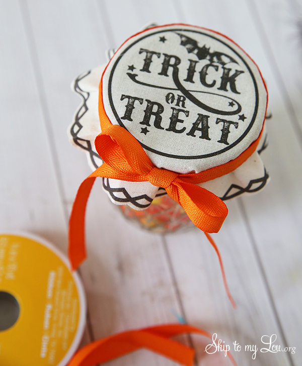 trick or treat jar covers add ribbon