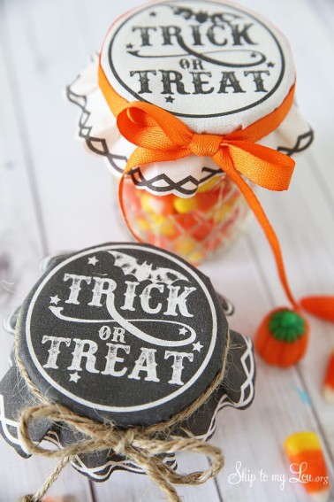 trick-or-treat-printable-jar-covers.jpg
