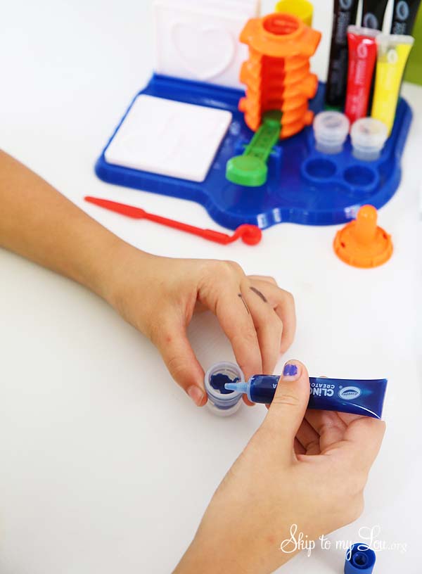 Crayola Cling Creator Measure