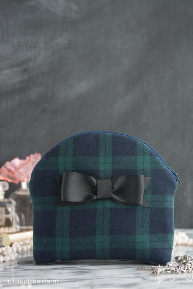 plaid-pouch-12.jpg