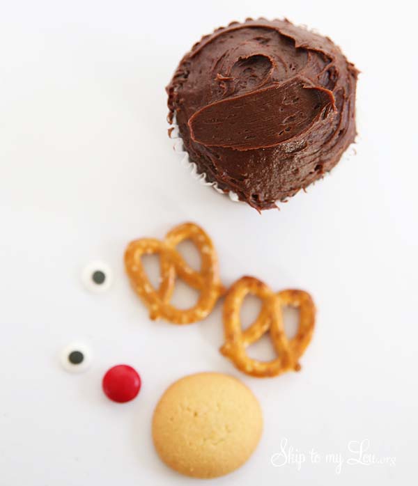 Reindeer Cupcake Supplies