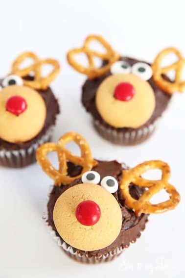 Reindeer-Cupcakes.jpg