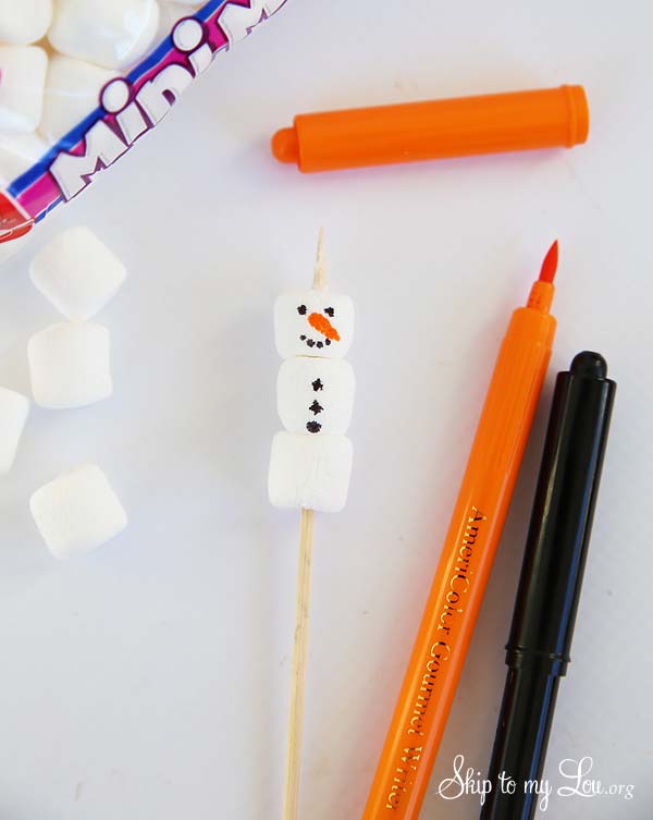 snowman stirrer add face