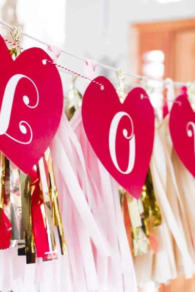 valentines-day-love-banner-hanging-2.jpg