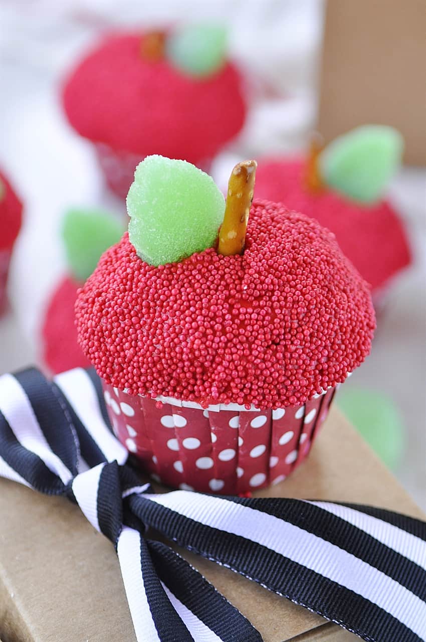 APPLE CUPCAKES