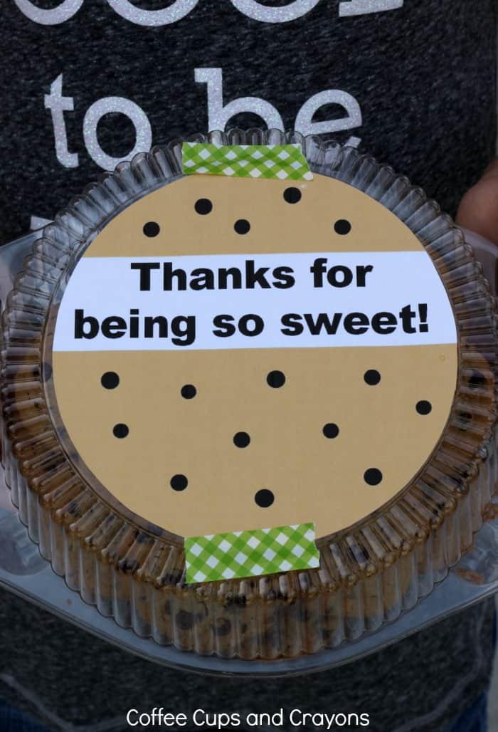Thanks-for-Being-So-Sweet-Free-Printable-Teacher-Appreciation-Gift
