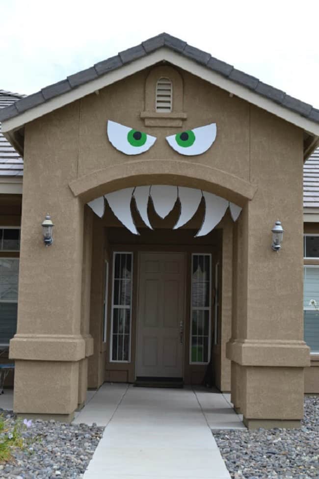 monster-arch-front-porch