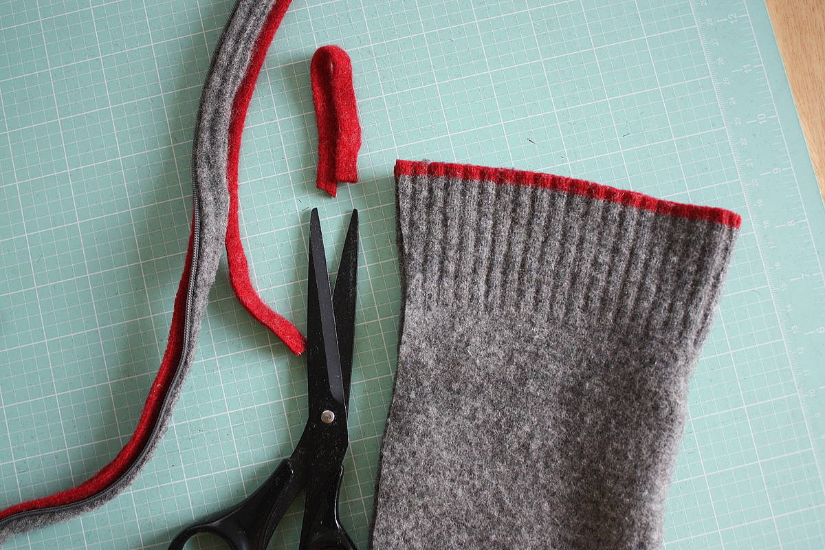 cut-hang-tag for stocking