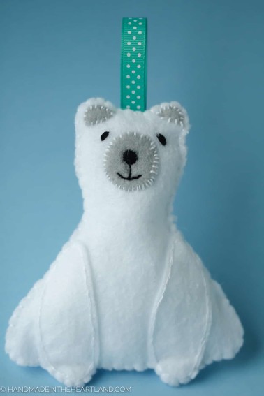 polar bear ornament