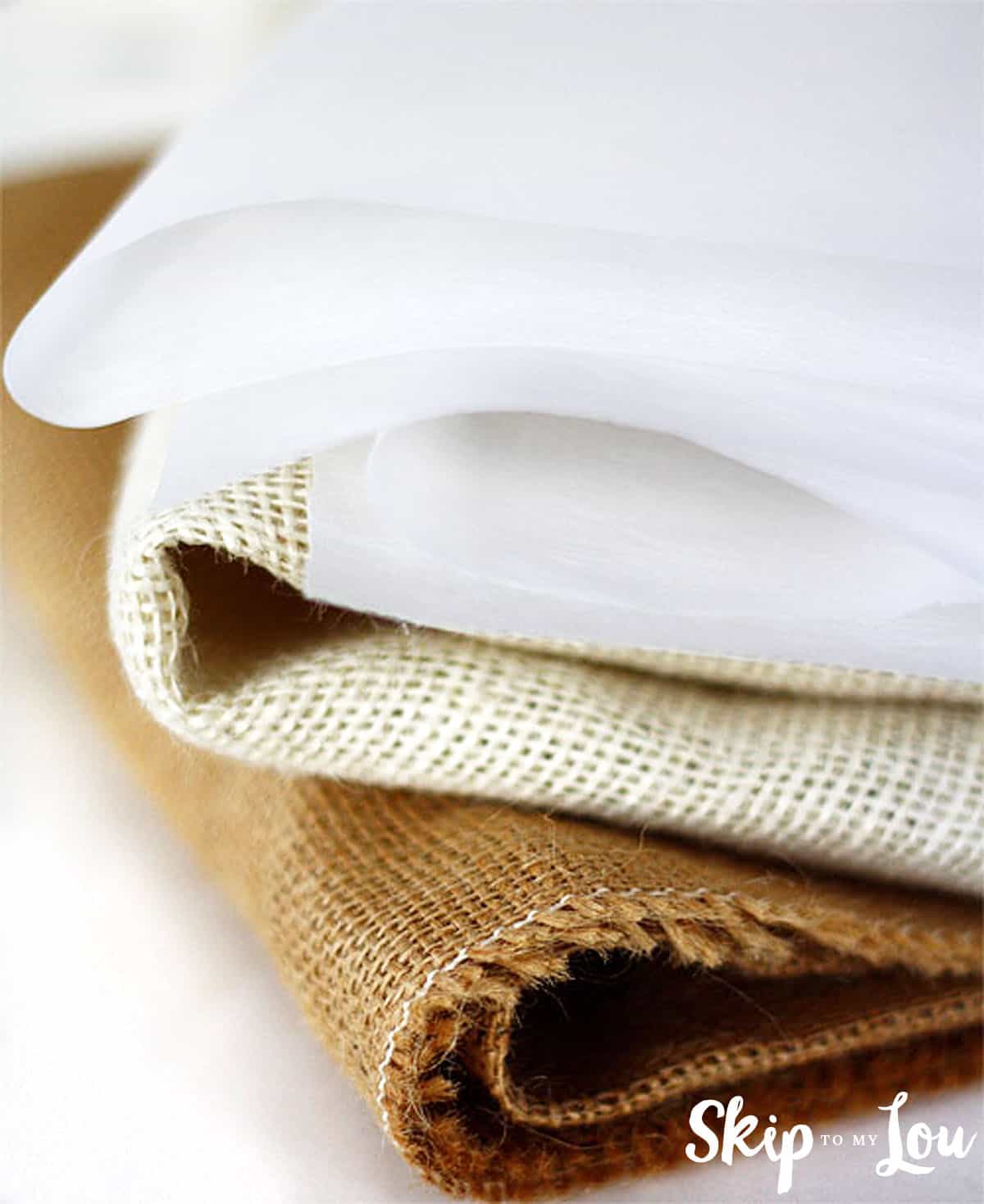 printed-burlap-bag-supplies