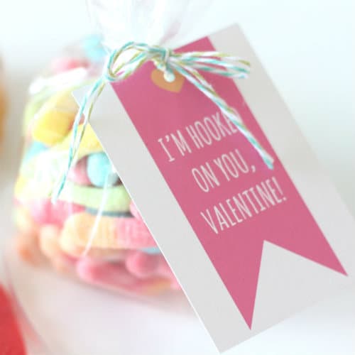 hooked on you valentine tag for gummy worms