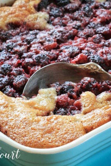 blackberry cobbler