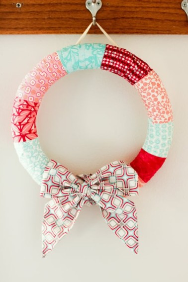 holday wrapped wreath