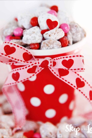 Valentine's Day Puppy Chow