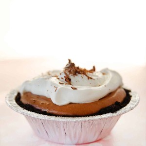 chocolate pie in mini pie tin
