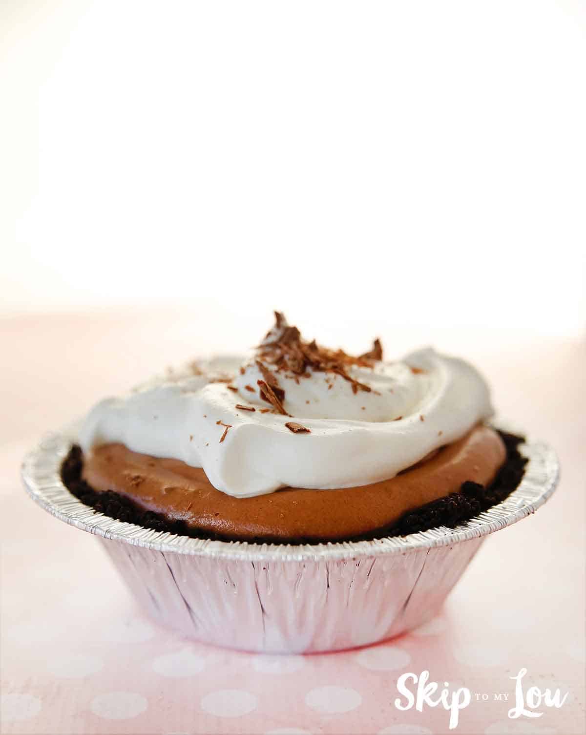 chocolate pie in mini pie tin