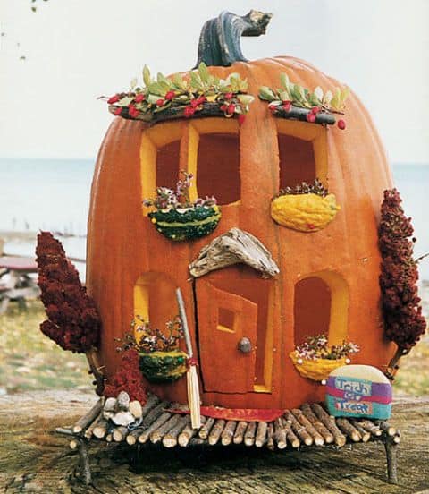 pumpkin that looks like a house