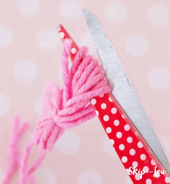 cut loops of tassel