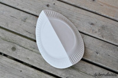 Folded paper plate