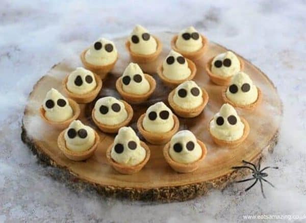 Image shows a batch of cheesecake bite cakes