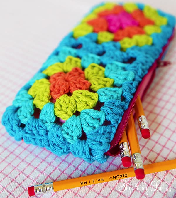 granny square zipper pouch