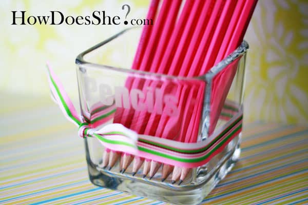 pink pencils in organizer
