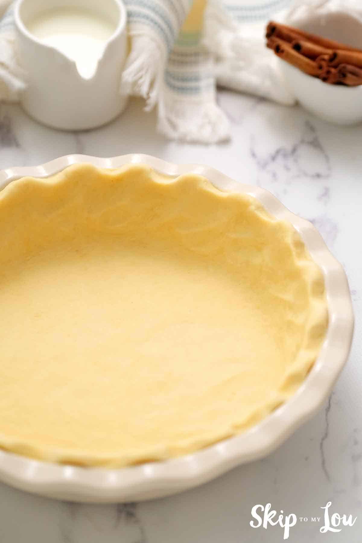 unbaked pie shell
