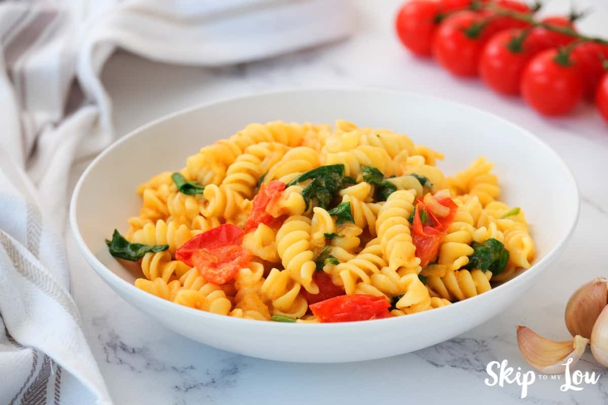 serve easy pasta dish