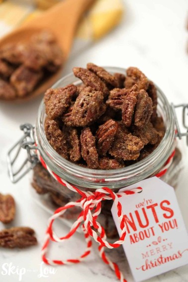 candied pecans in jar with gift tag