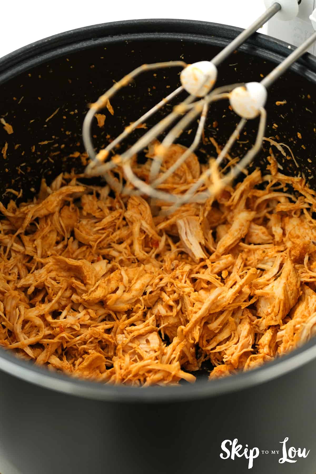 shred your Salsa Cicken with a hand mixerhadmixer
