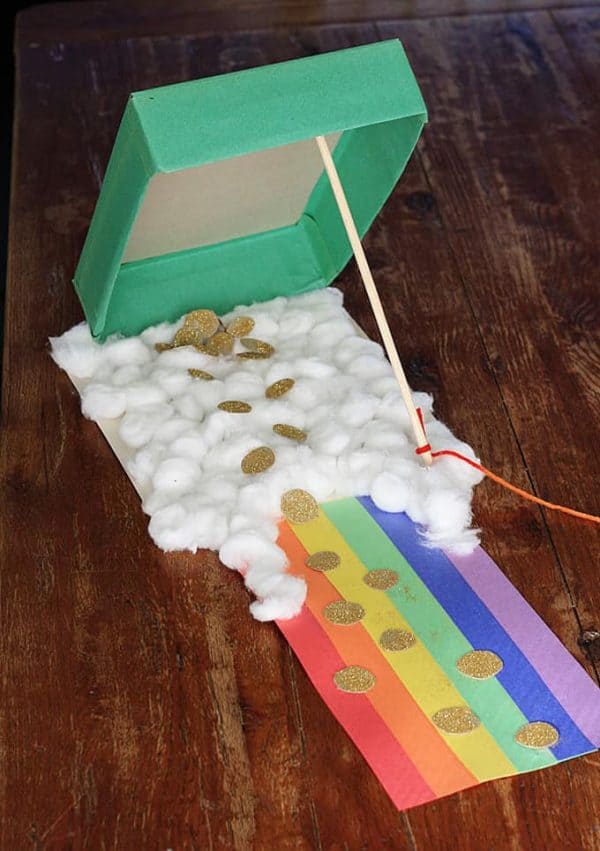 leprechaun trap with cereal box