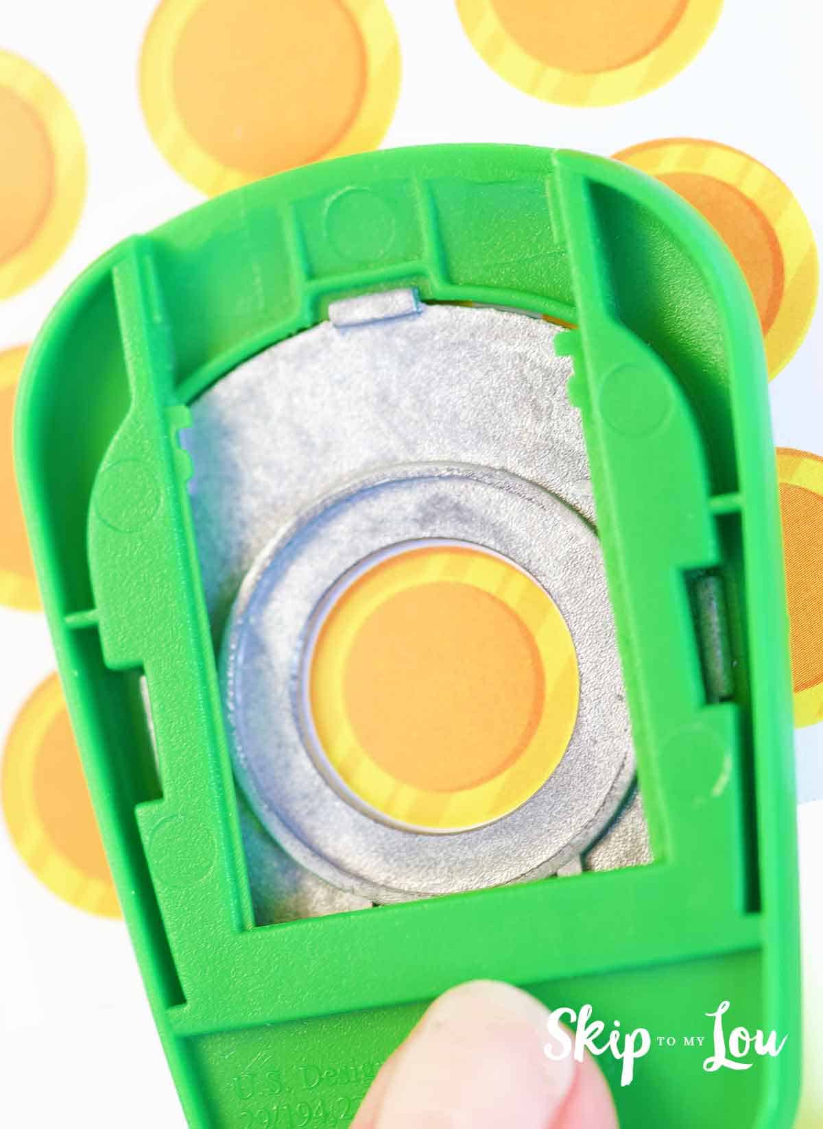 3/4 inch circle punch punching gold circles