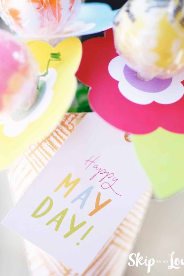 happy may day tag on basket