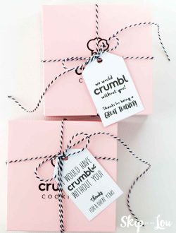 crumbl cookie tags