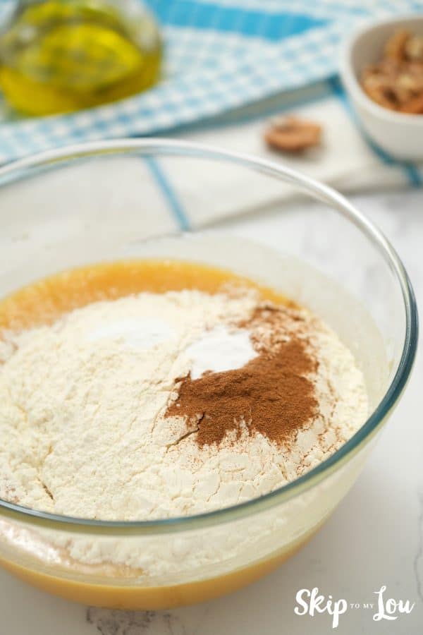 add flour and cinnamon to peach bread mix