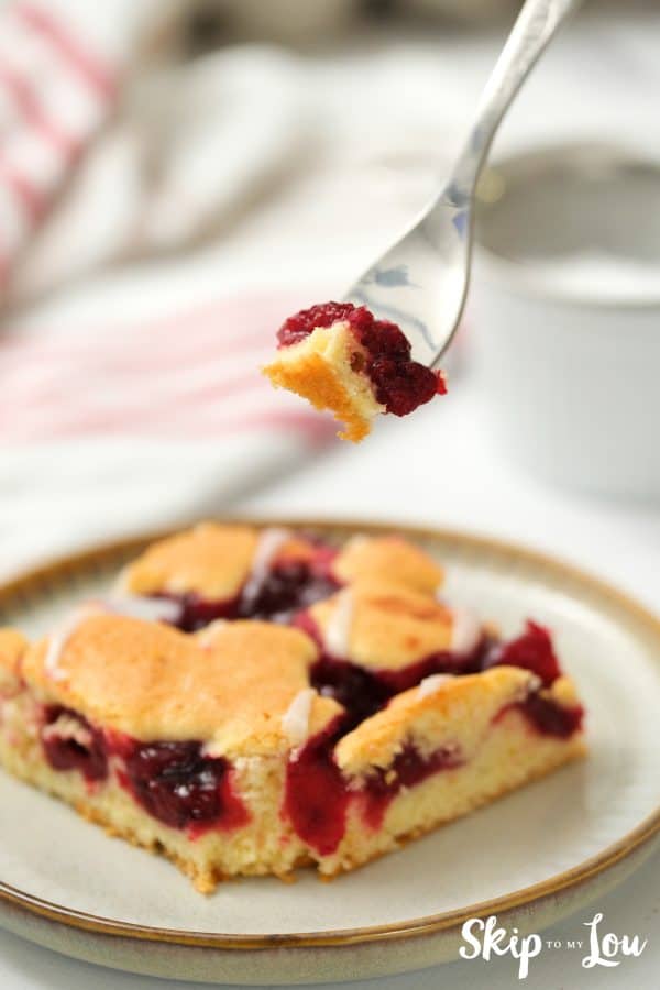 yummy cherry coffee cake