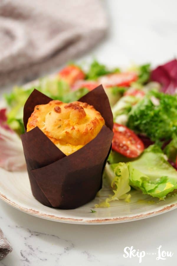 herb rolls served along side salad