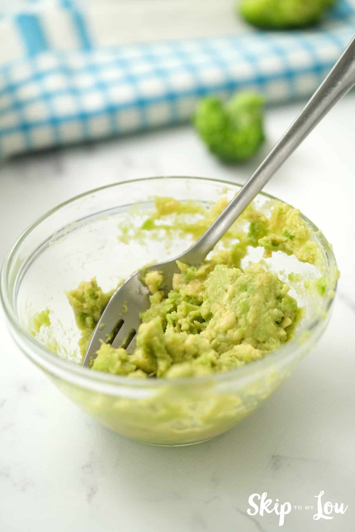 mash advocado for the healthy avocado salad