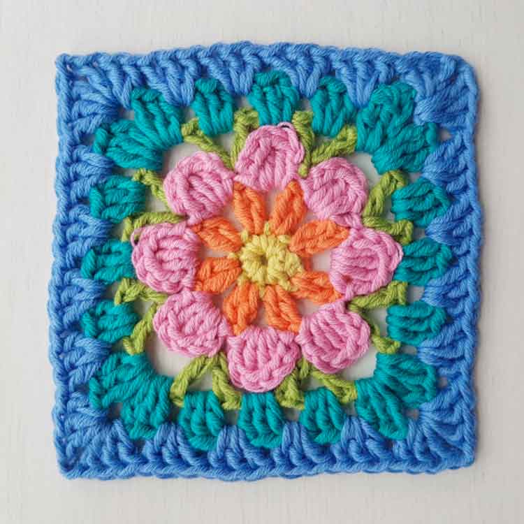 colorful flower granny square free pattern