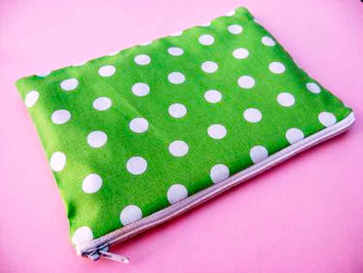 finished zipper pouch