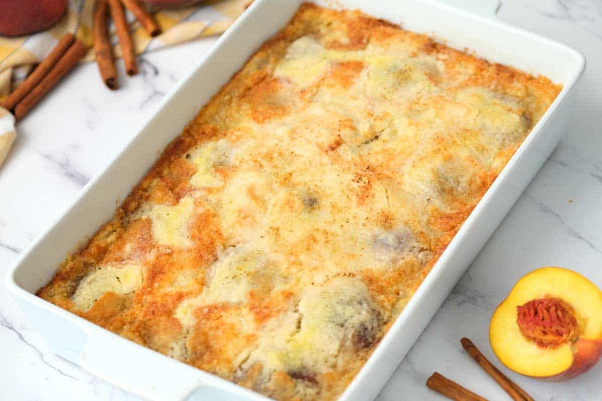baked peach dump cake