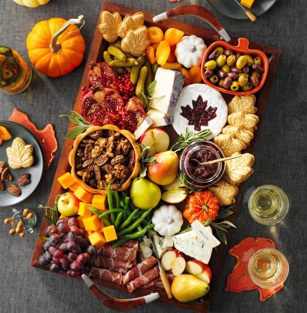 Image shows a Thanksgiving charcuterie board.