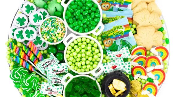 st. patrick's day charcuterie board recipe-cutefetti