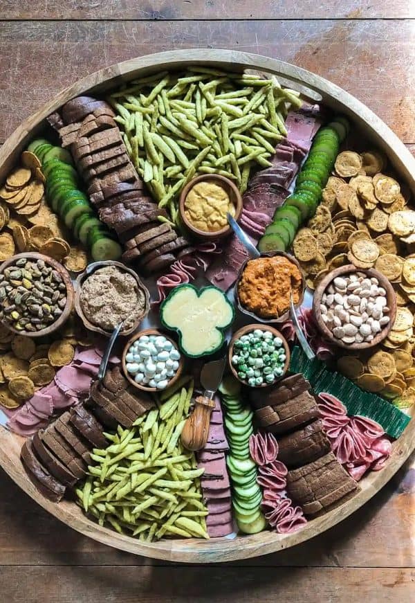st. patrick's day charcuterie board recipe-reluctant entertainer