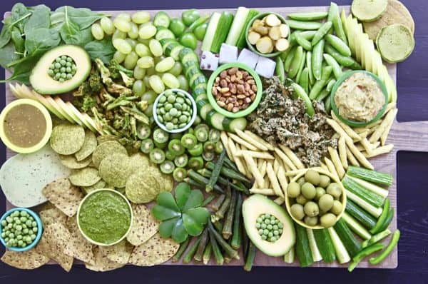 st. patrick's day charcuterie board recipe-weelicious