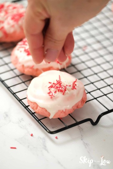 strawberry cookies